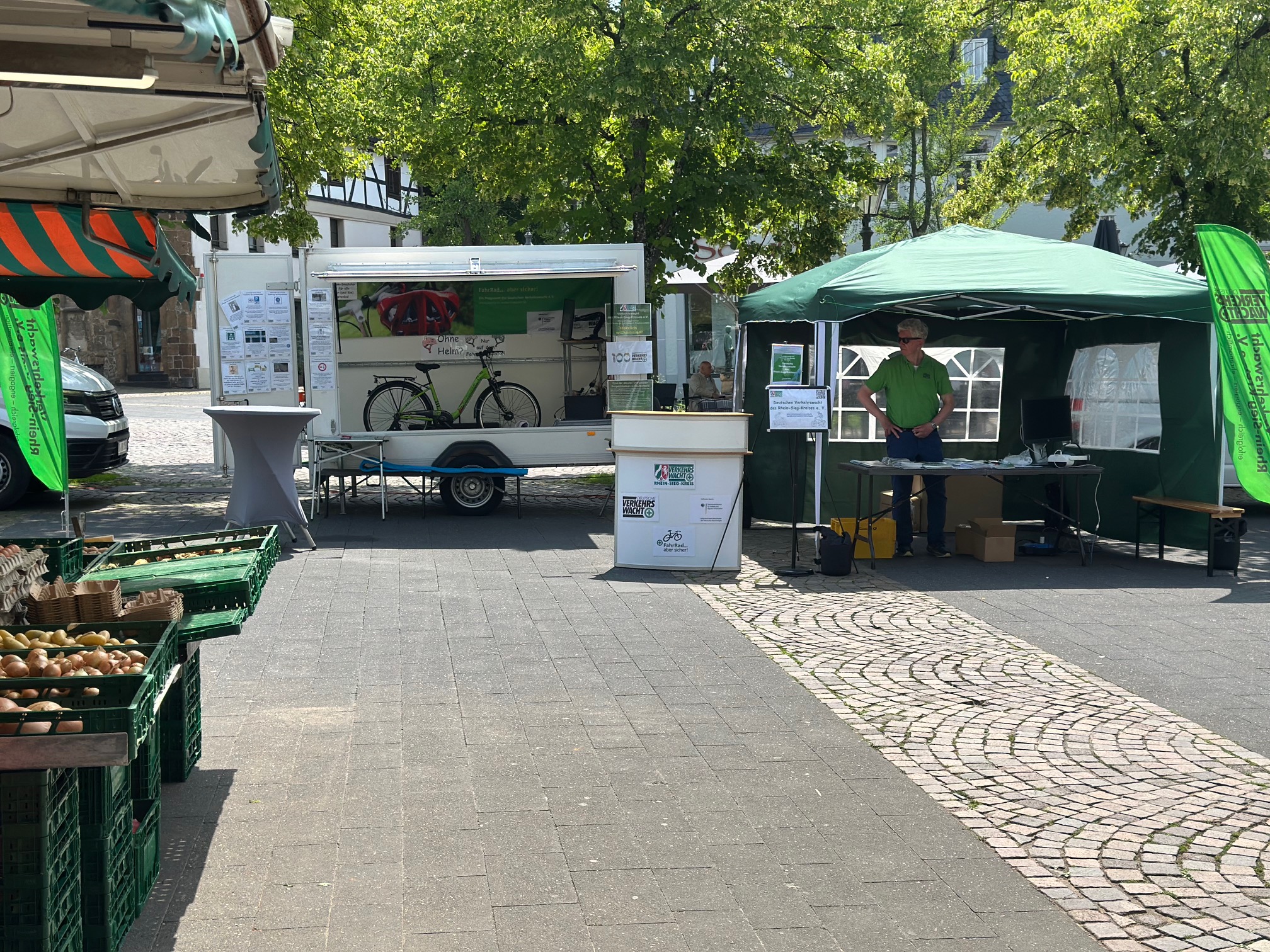 2025-03-NW-0089 Foto Infostand